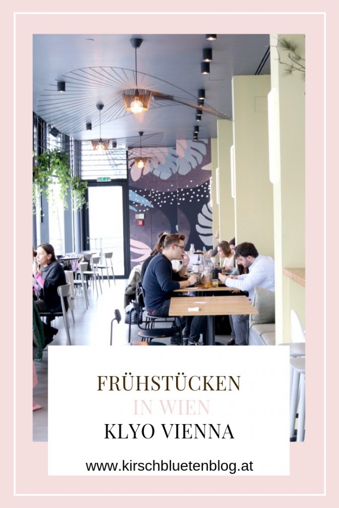 Klyo Wien Vienna Foodguide Avocadobrot pochiertes Ei Fruhstucken in Wien